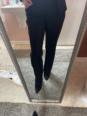 Express Black Women's Tailored editor barely boot Trousers size 6 Short.